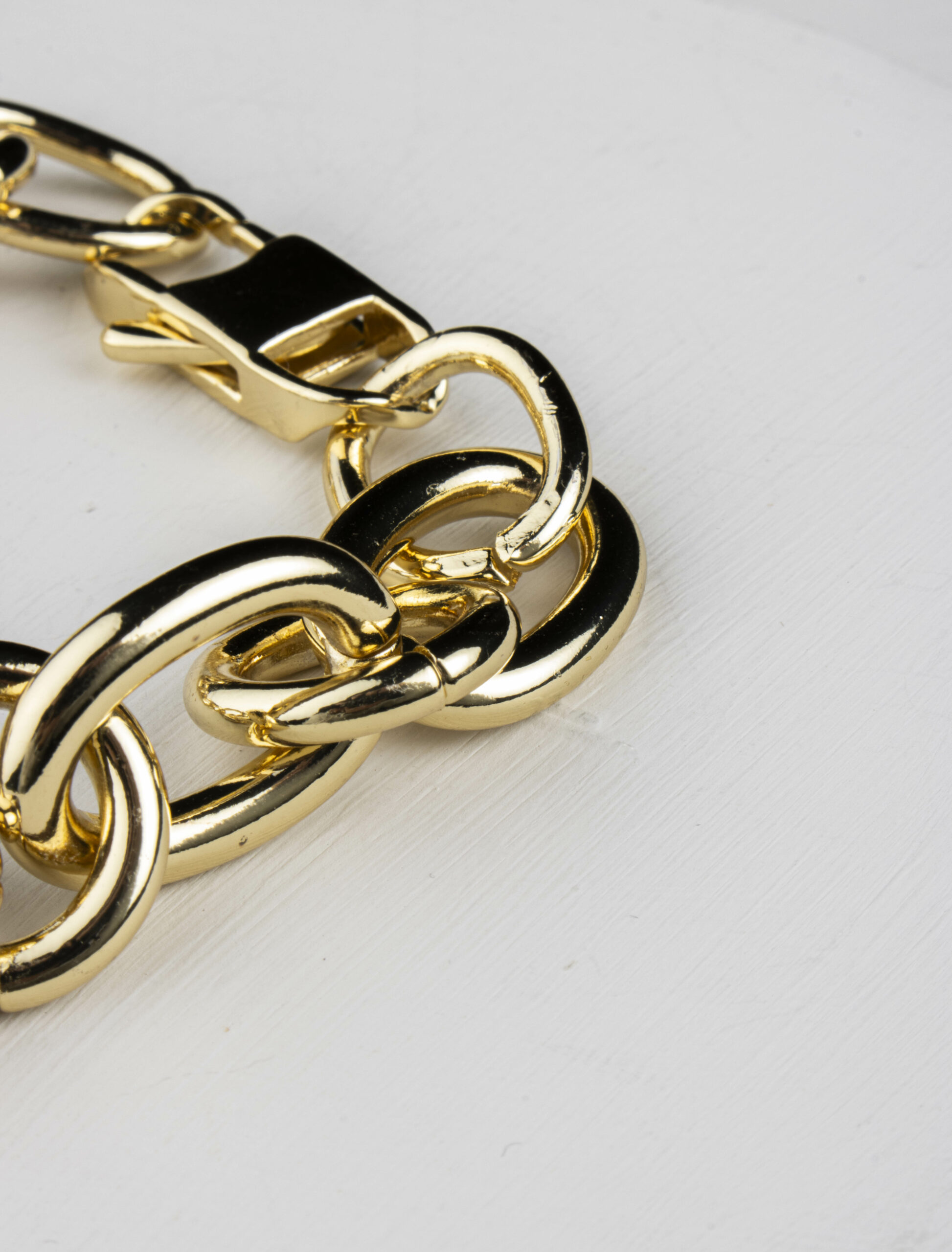 Portia Chunky Link Bracelet - Gold Plated - Image 5