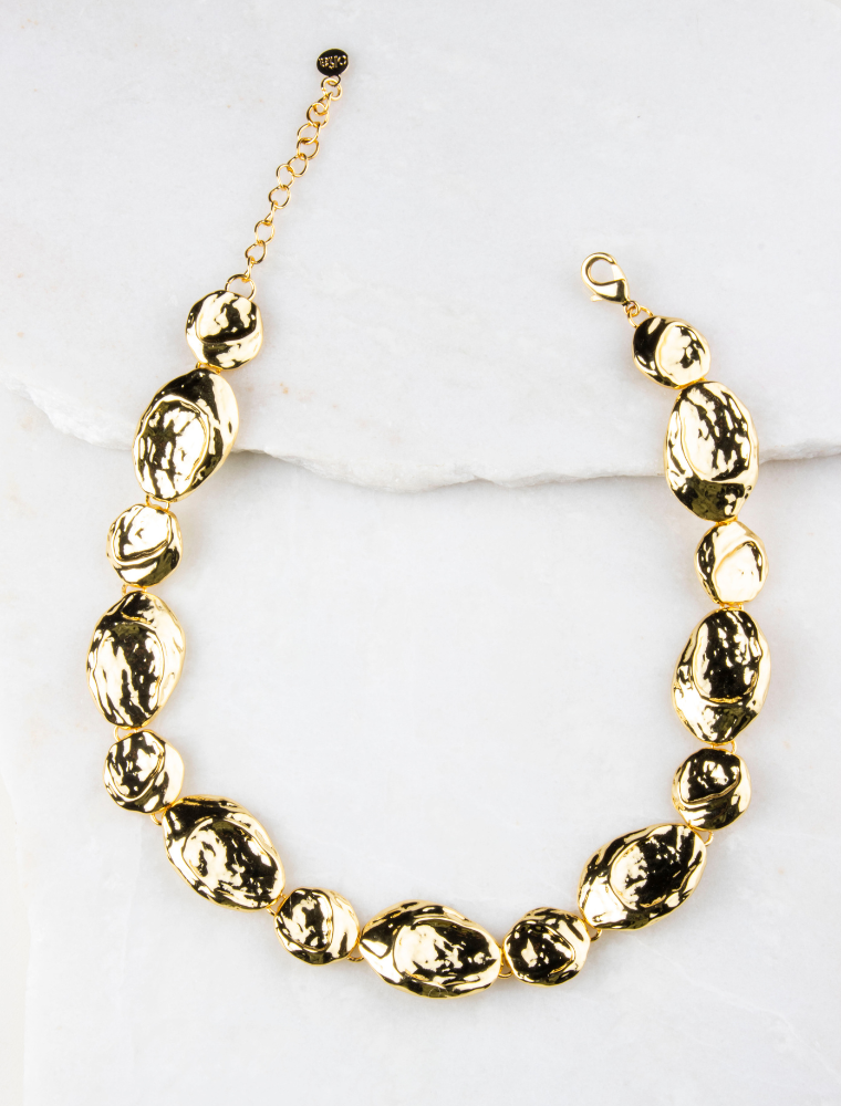 Freda Hammered Short Necklace - Gold Plated - Image 3