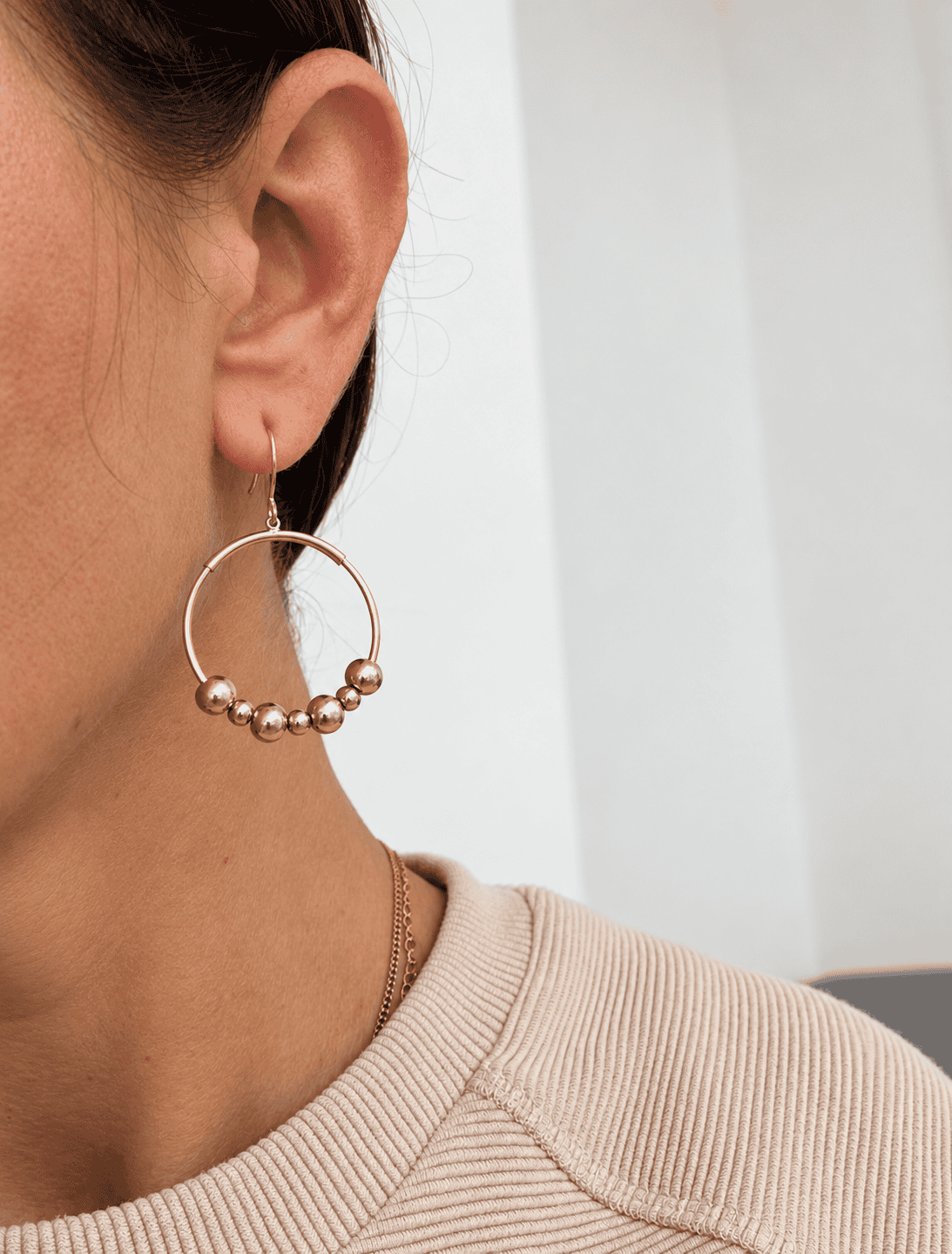 Sample Sale 29-Gold hoop earring with bead detail. - Image 2